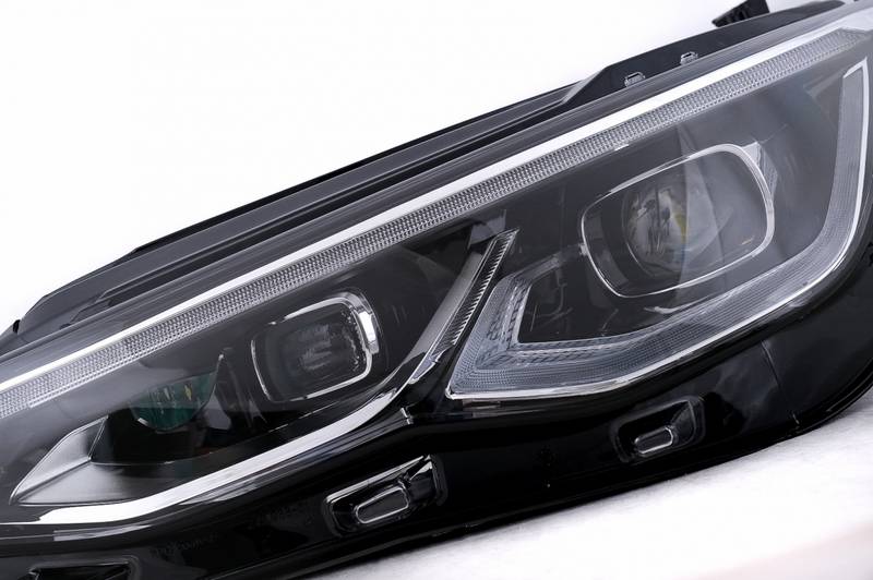 Μπροστινά Φανάρια Set Για Vw Golf VIII (8) 19-24 R Look DRL & Dynamic Φλας Μαύρα Με Χρώμιο Με Μοτέρ Carner - Image 3