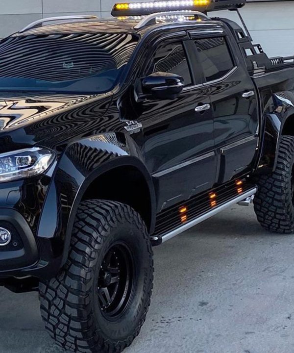 Fender Flares compatible with MERCEDES X Class W470 2017+ ( Jumbo ) with ABE TÜV (Gloss Black)