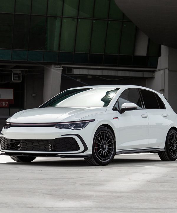 Front Splitter compatible with VW VOLKSWAGEN Golf MK 8 GTI / GTE / R Line 2020-2024 with ABE TÜV