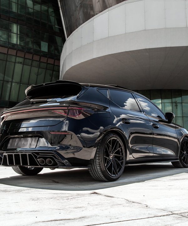 Roof Spoiler compatible with CUPRA Leon 2020+