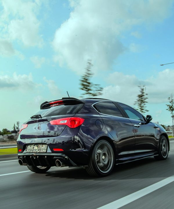 Roof Spoiler compatible with ALFA ROMEO Giulietta 2010 - 2020