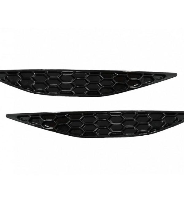 Alternative view of Delete Kit Αντανακλαστικών Πίσω Προφυλακτήρα VW Golf VII (7) 13-17 GTI Honeycomb 2 Τεμάχια