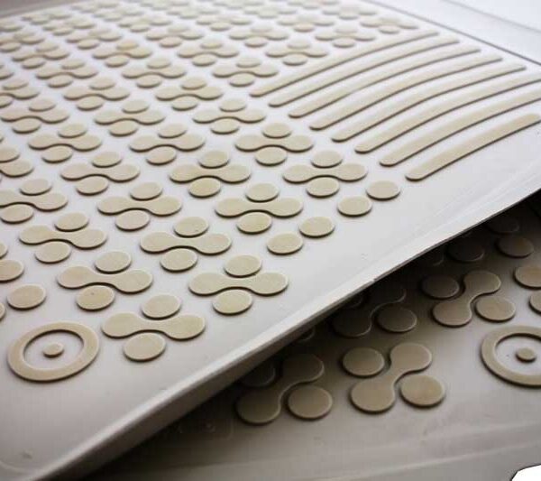 b2b floor mat rubber beige suitable for audi a6 c7 4g 5989001 6007912.jpg